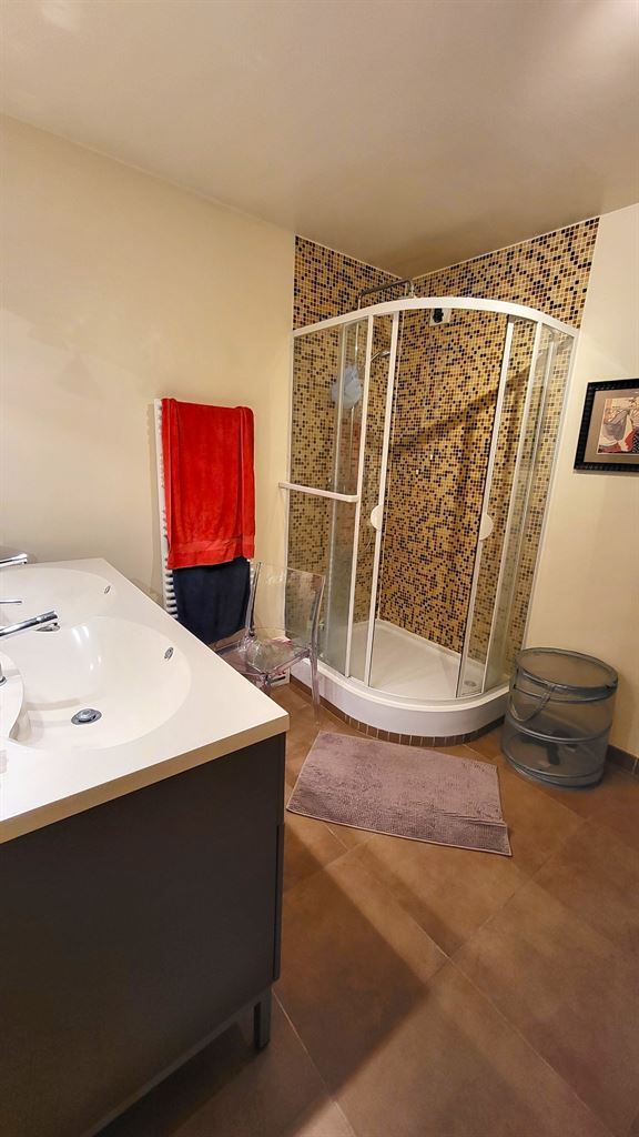 appartement 5 pièces en vente sur LEVALLOIS PERRET (92300)