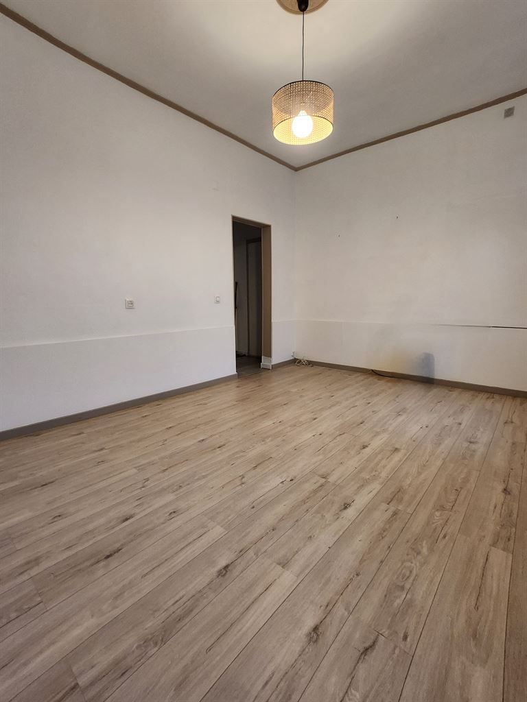 appartement 2 pièces en location sur SURESNES (92150)