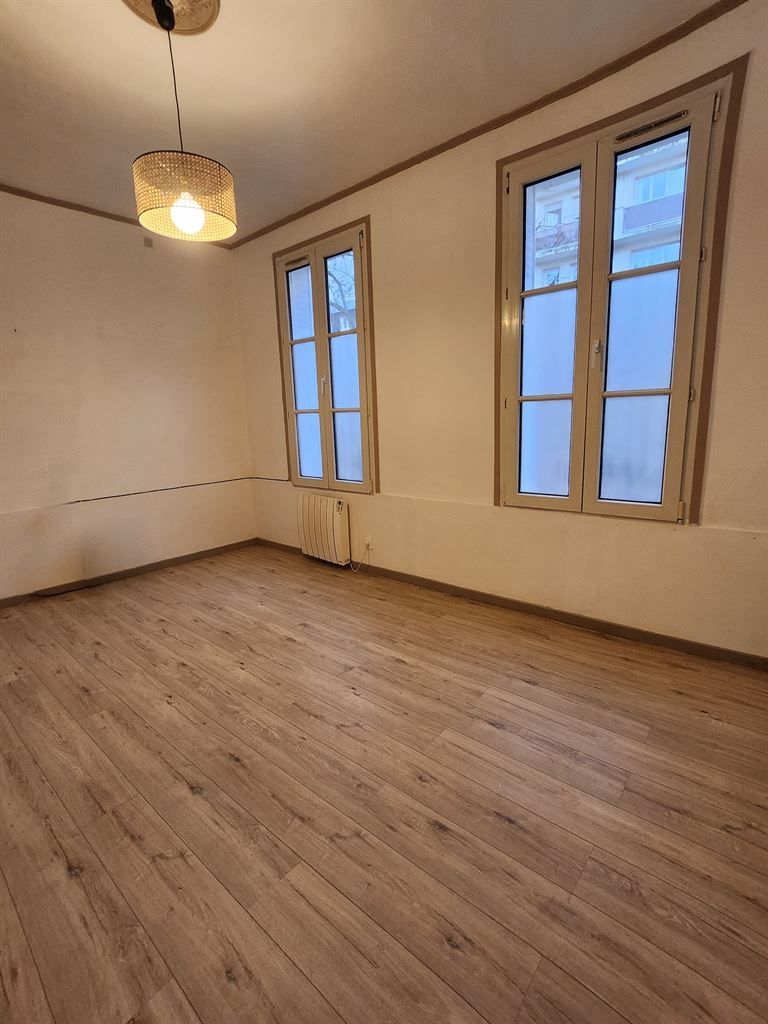 appartement 2 pièces en location sur SURESNES (92150)