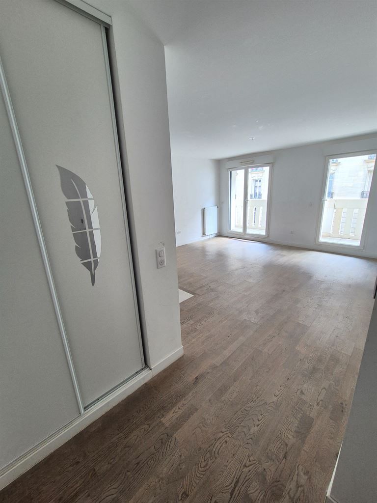 appartement 3 pièces en location sur LEVALLOIS PERRET (92300)