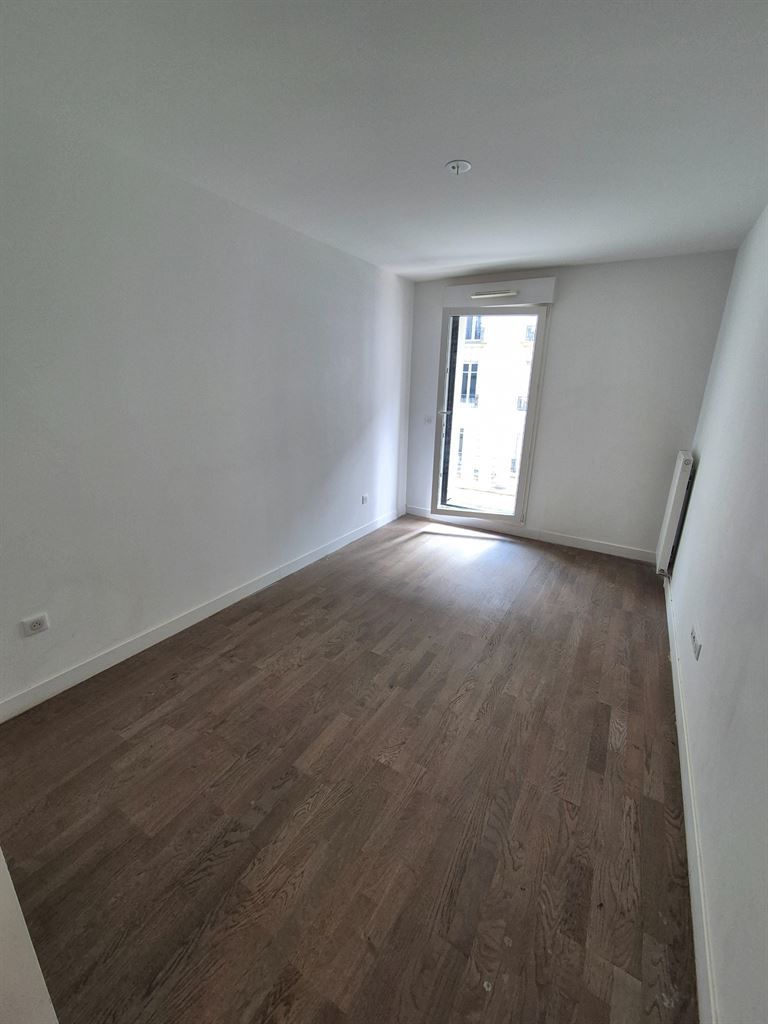 appartement 3 pièces en location sur LEVALLOIS PERRET (92300)