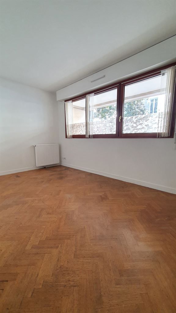 appartement 1 pièce en vente sur LEVALLOIS PERRET (92300)