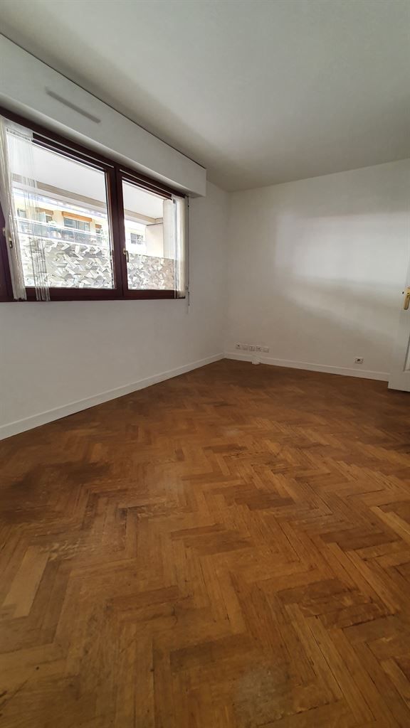 appartement 1 pièce en vente sur LEVALLOIS PERRET (92300)
