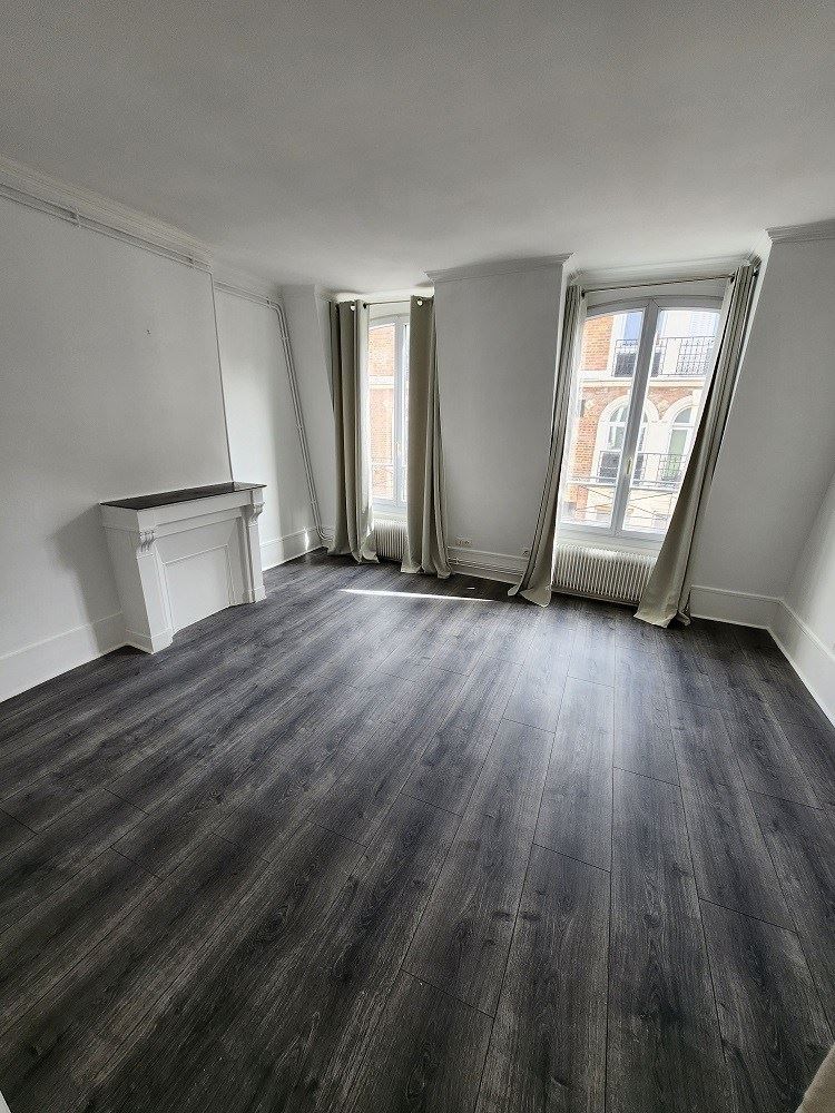 appartement 2 pièces en vente sur LEVALLOIS PERRET (92300)