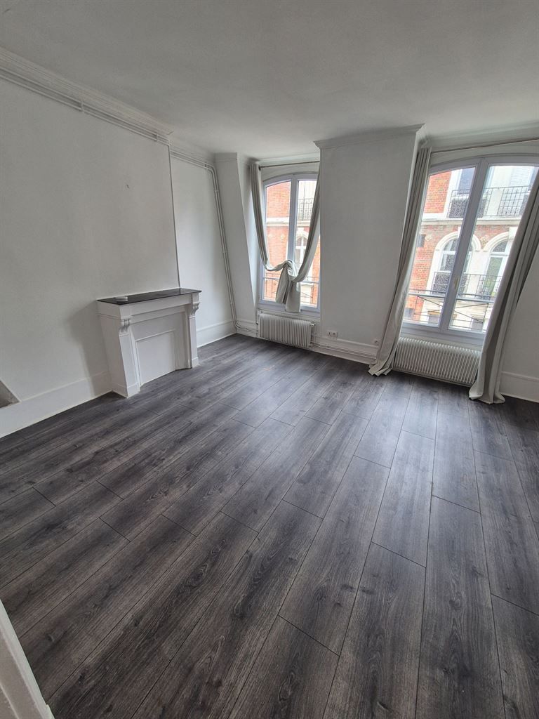 appartement 2 pièces en vente sur LEVALLOIS PERRET (92300)