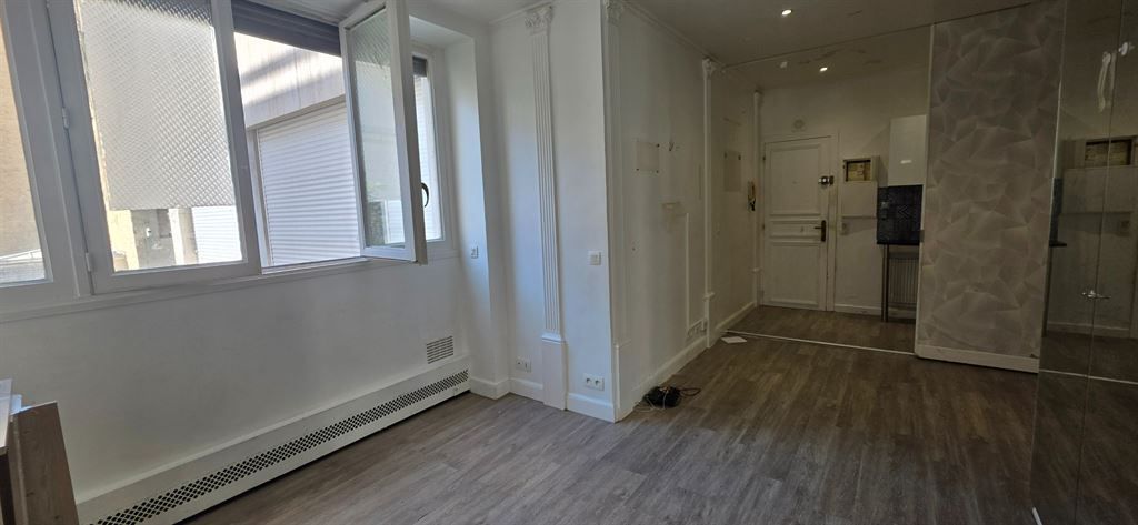 appartement 1 pièce en vente sur PARIS (75008)