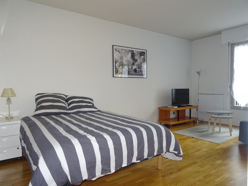 Location Appartement Levallois-Perret 92300 Louise Michel