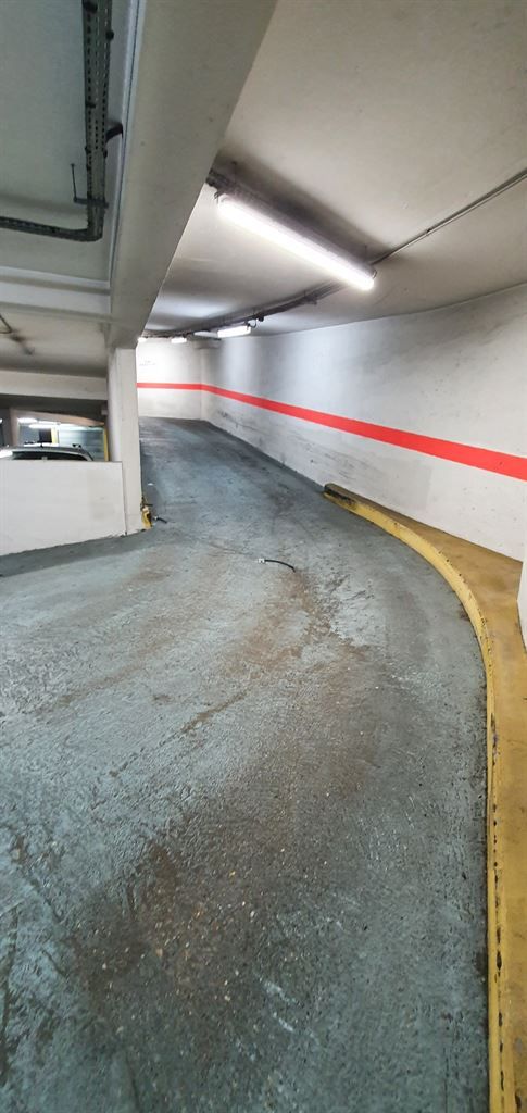 parking en location sur PARIS (75016)