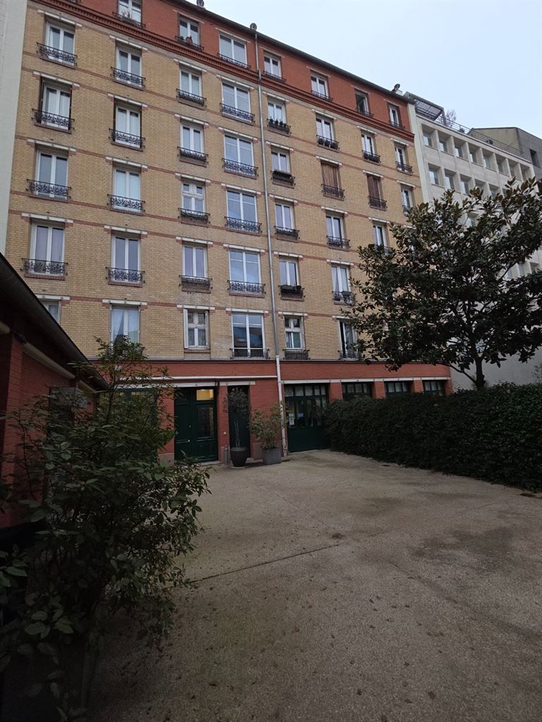 appartement 2 pièces en location sur LEVALLOIS PERRET (92300)