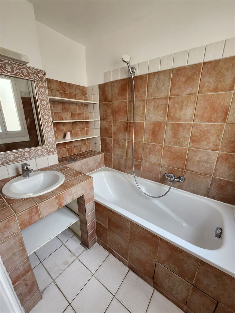 appartement 2 pièces en location sur LEVALLOIS PERRET (92300)