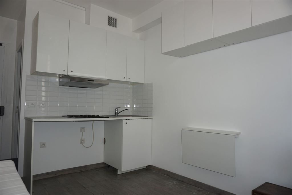 appartement 1 pièce en location sur LEVALLOIS PERRET (92300)