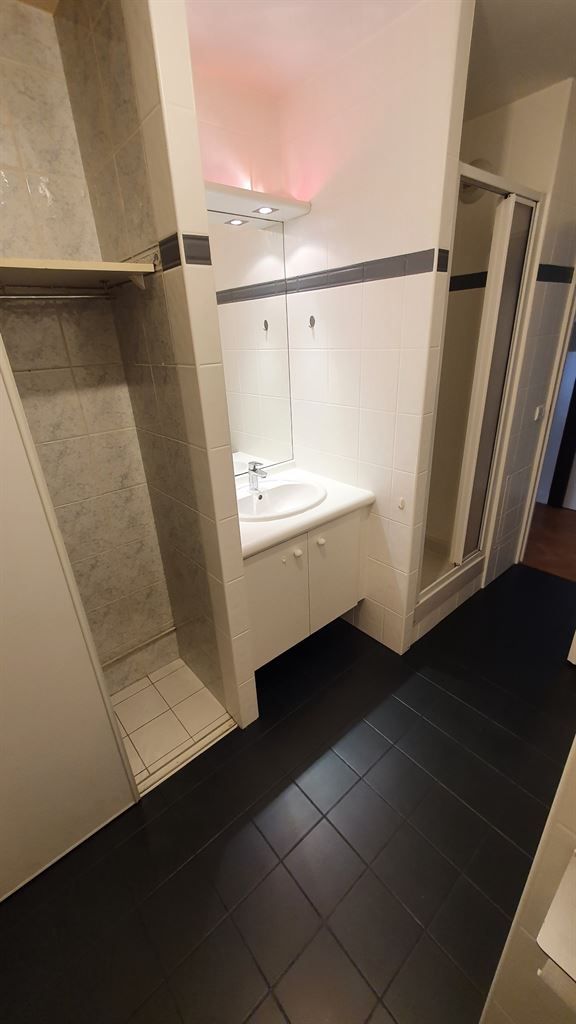 appartement 1 pièce en vente sur LEVALLOIS PERRET (92300)