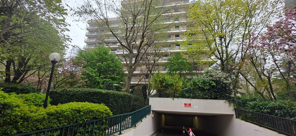 studio en vente sur PARIS (75017)