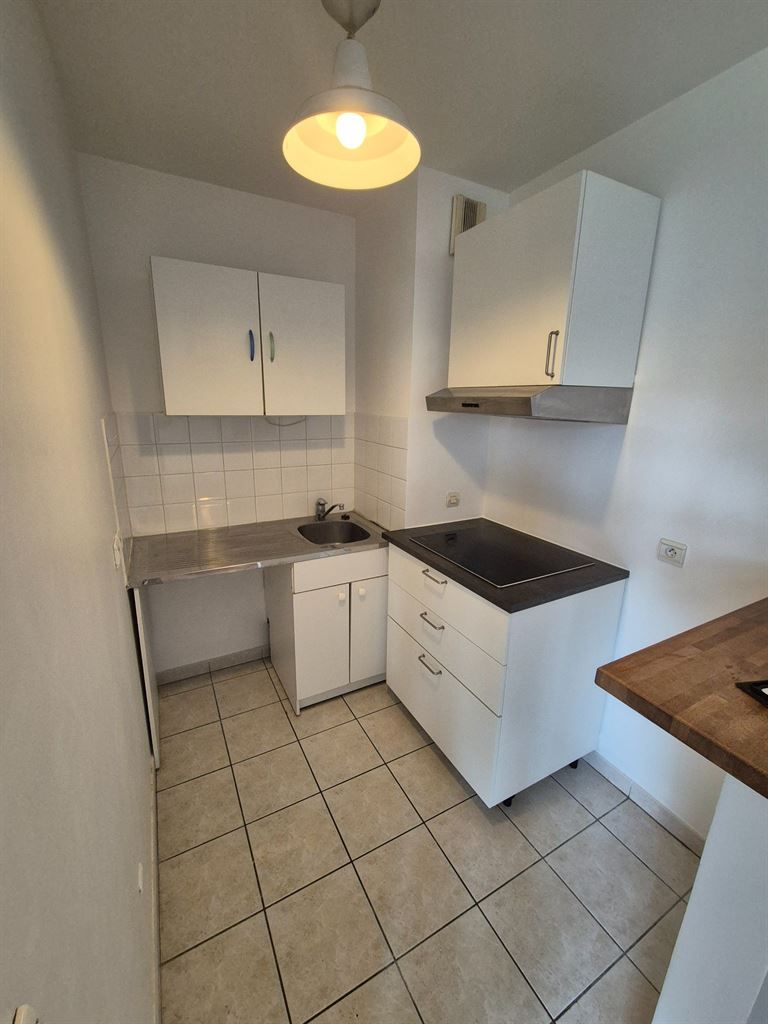 appartement 2 pièces en location sur LEVALLOIS PERRET (92300)