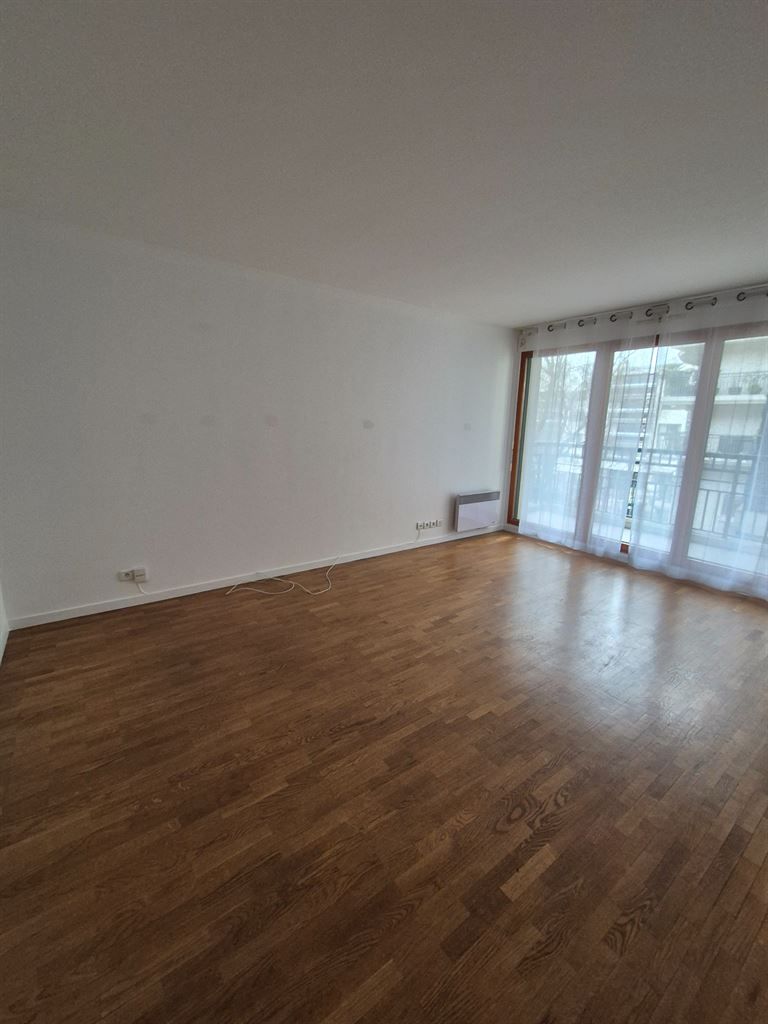 appartement 2 pièces en location sur LEVALLOIS PERRET (92300)