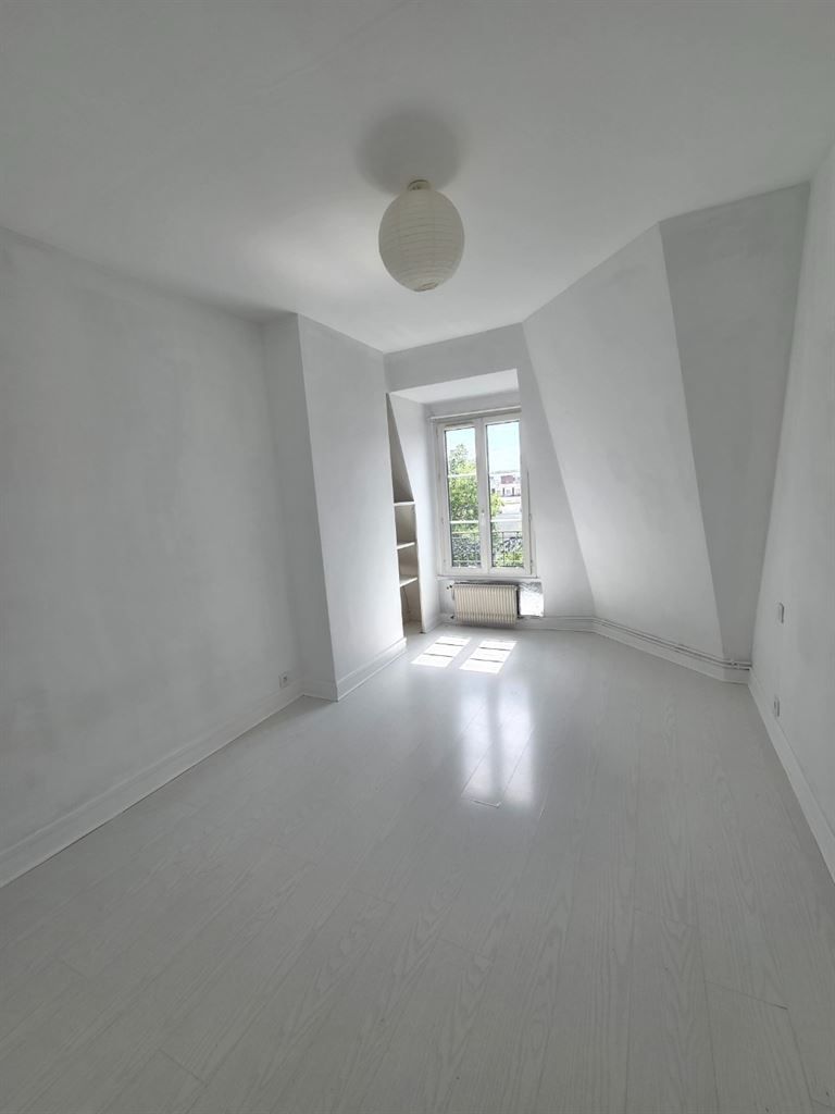 appartement 3 pièces en location sur LEVALLOIS PERRET (92300)