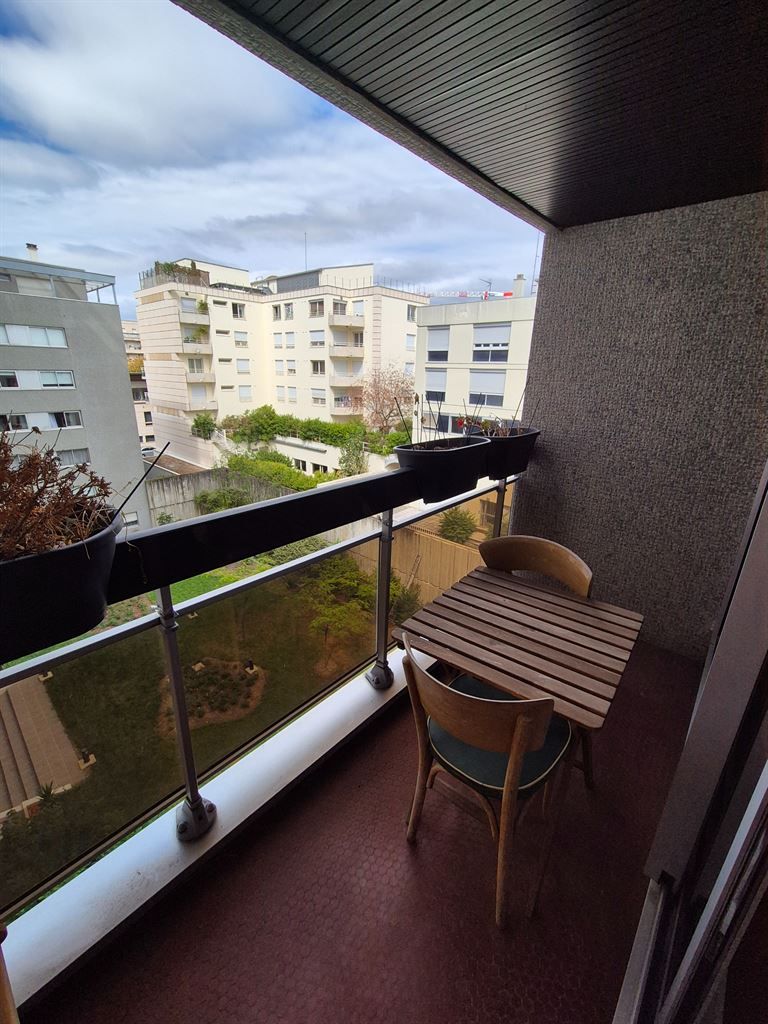 appartement 3 pièces en location sur LEVALLOIS PERRET (92300)