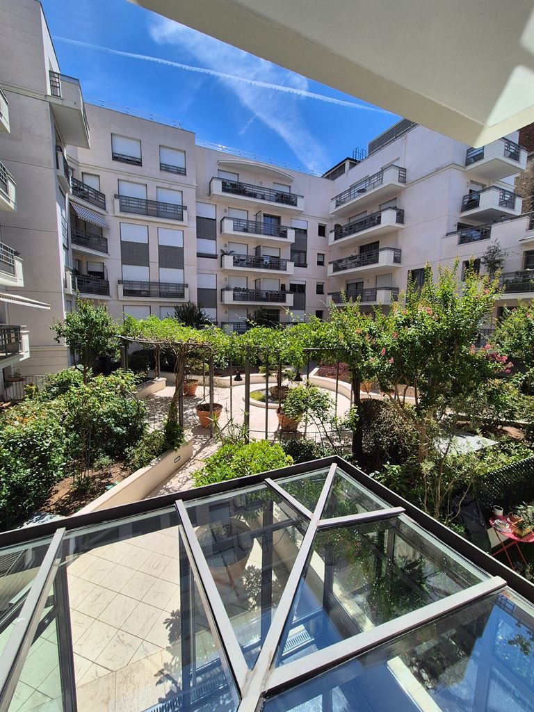 appartement 2 pièces en location sur LEVALLOIS PERRET (92300)