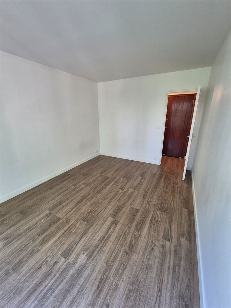 appartement 1 pièce en location sur COURBEVOIE (92400)