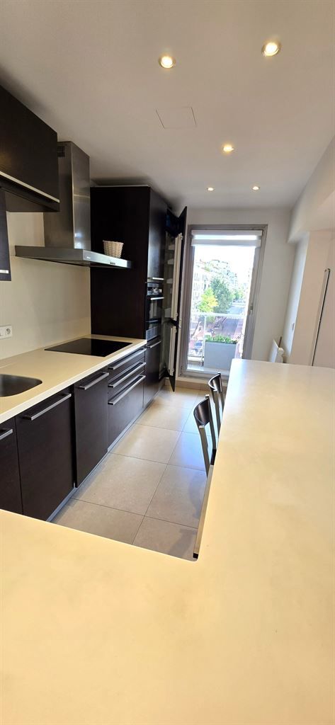 appartement 4 pièces en vente sur LEVALLOIS PERRET (92300)