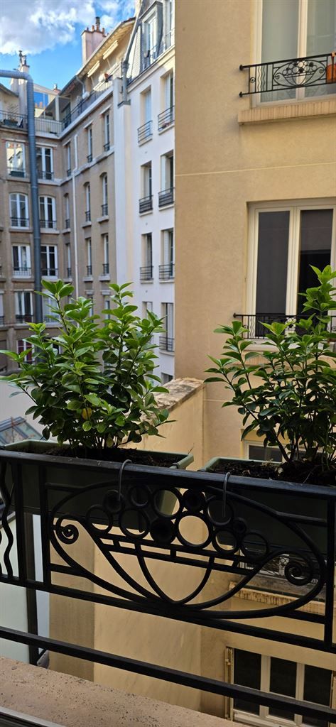 appartement 1 pièce en vente sur LEVALLOIS PERRET (92300)